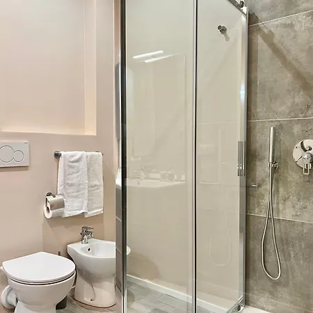 Lomellini One * 热那亚